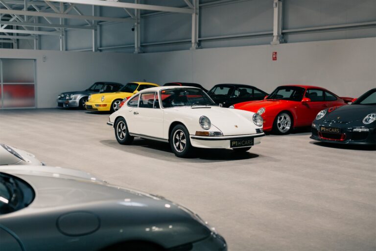 Porsche 911 2.4 T «Ölklappe»