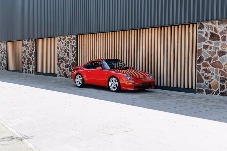 Porsche 993 Carrera 2 “RS Tribute”